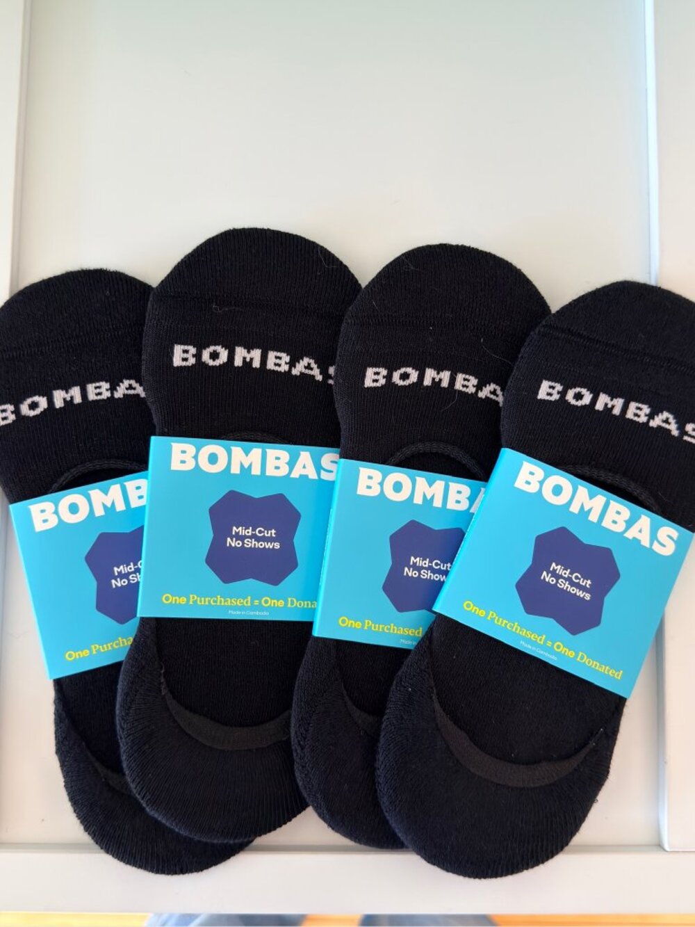 Bombas Midweight Mid-Cut No Show Socks 4-Pack Black Medium NWT